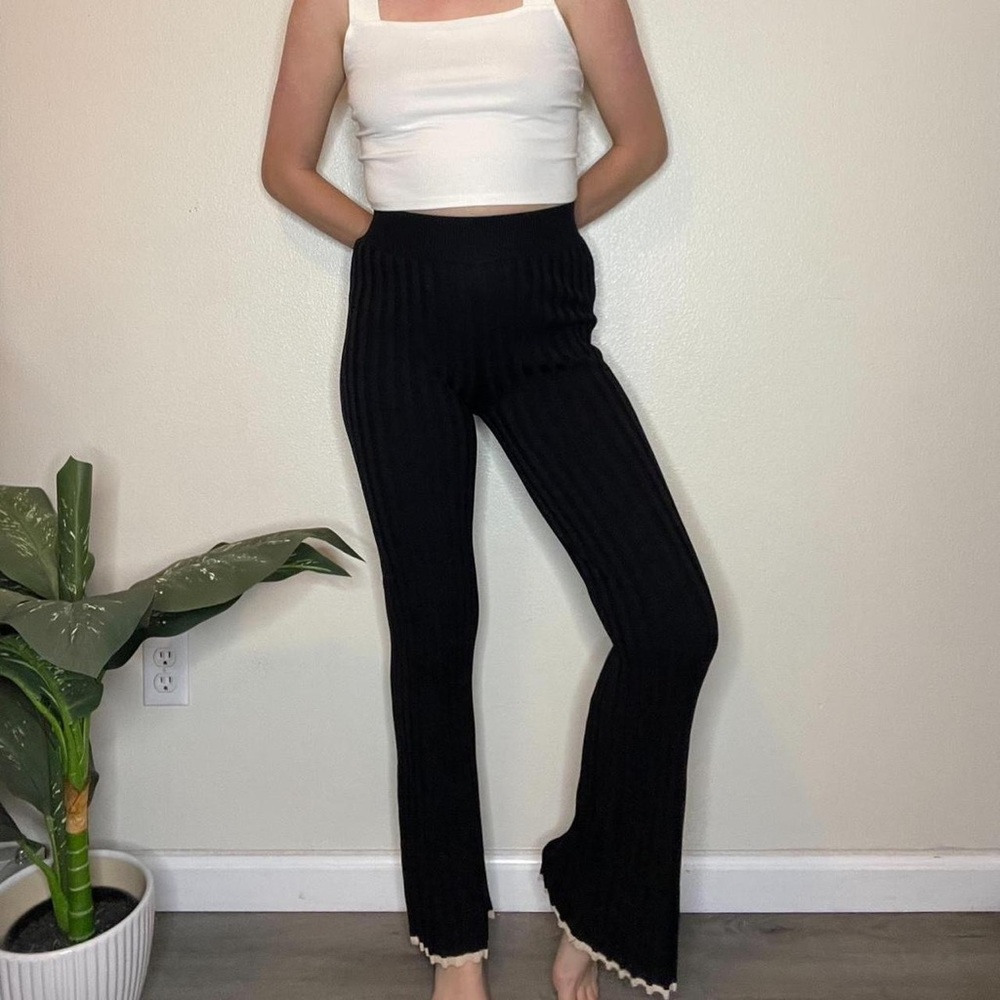 The wolf gang juniper ribbed pants in black